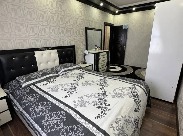 Квартира 2 комнаты 74 м² Наманган, Узбекистан