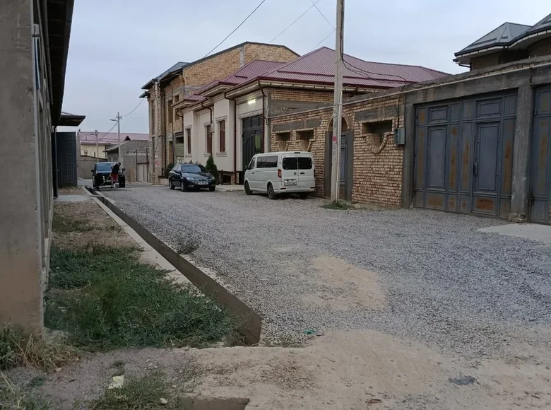 Yer  Toshkentda