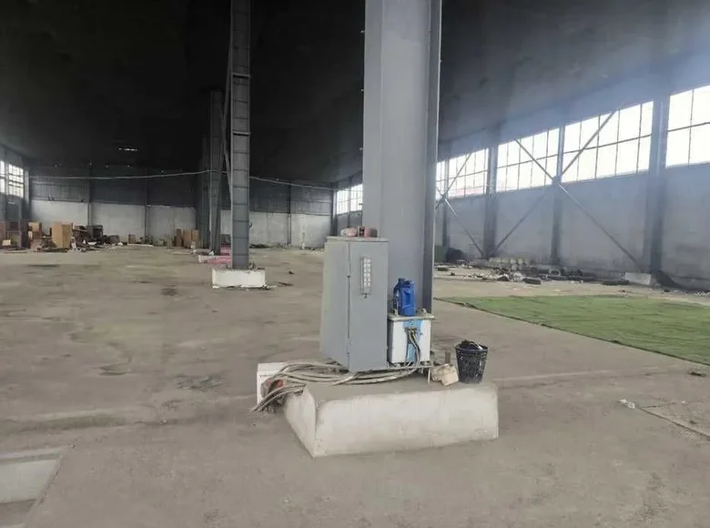 Склад 9 900 м² в Ташкенте, Узбекистан