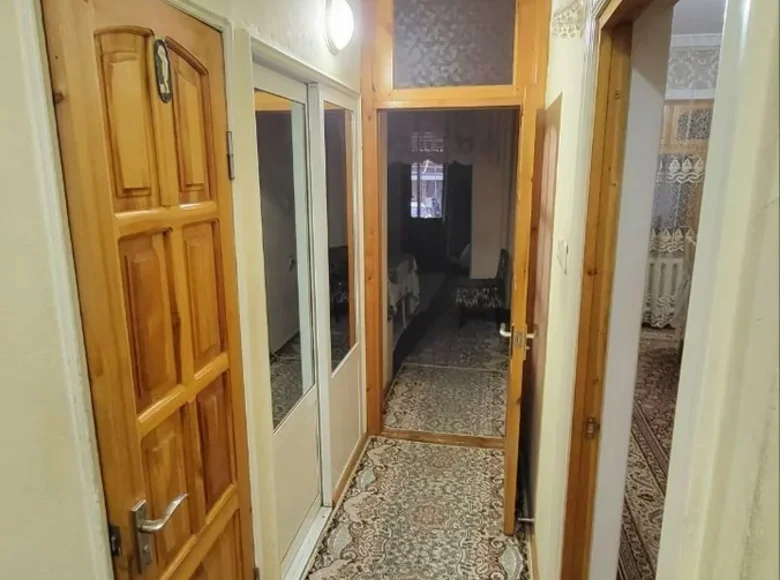 Uy 3 xonalar 57 m² Toshkentda