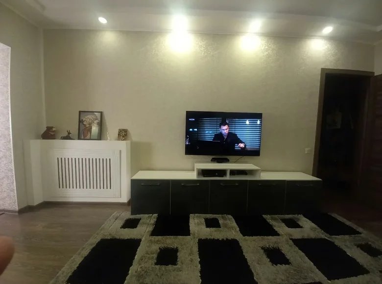 Kvartira 2 xonalar 55 m² Toshkentda