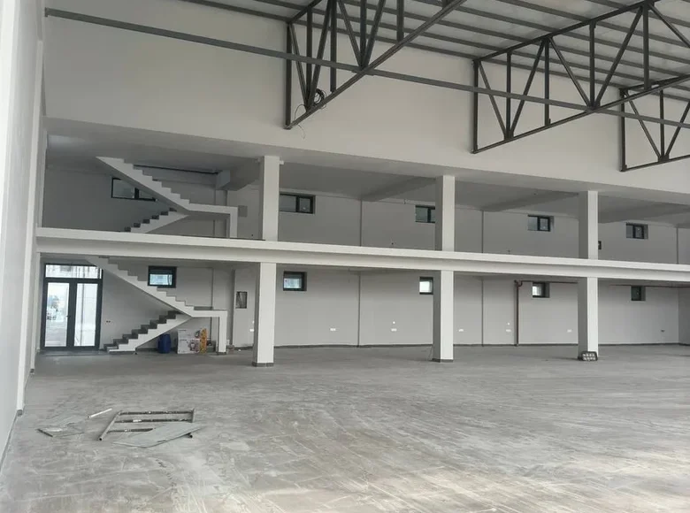 Аренда помещения Автосервис склад 