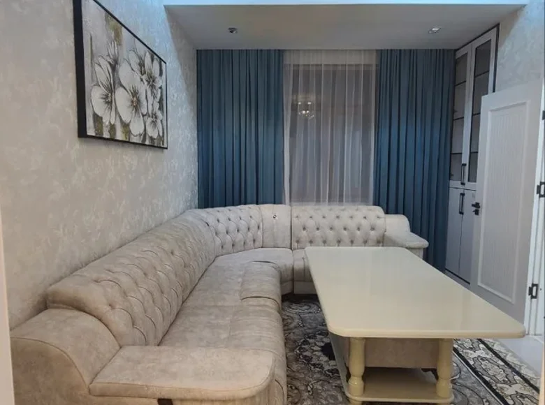Квартира 3 комнаты 67 м² Самарканд, Узбекистан
