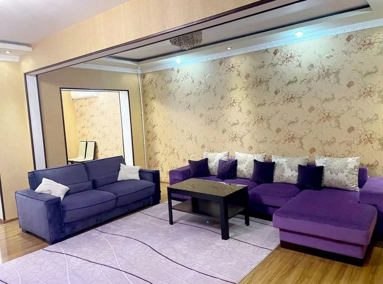 Квартира  в Ташкенте, Узбекистан