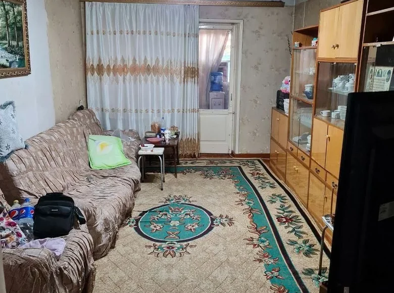 Kvartira 3 xonalar 65 m² Beshkurganda