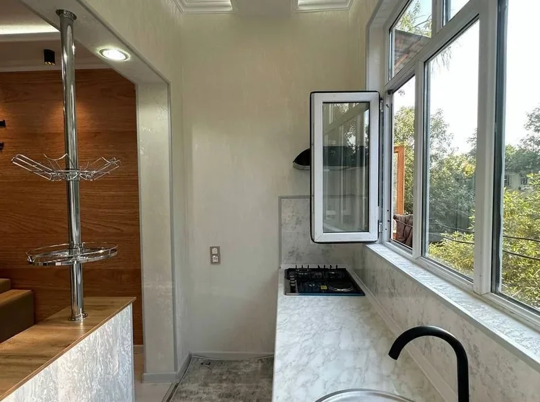 Kvartira 3 xonalar 48 m² Toshkentda