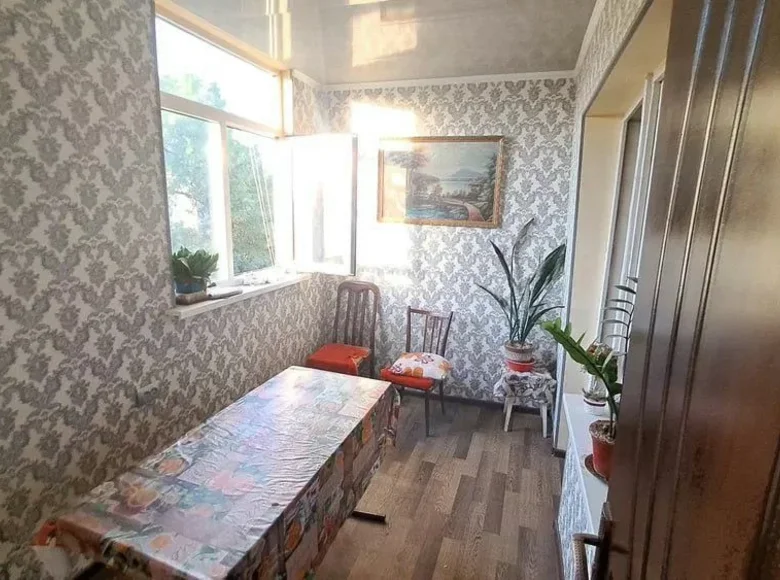 Kvartira 3 xonalar 68 m² Toshkentda