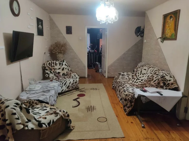 Kvartira 2 xonalar 48 m² Toshkentda