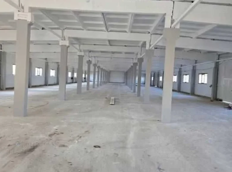 Коммерческое помещение 2 700 м² в Ташкенте, Узбекистан