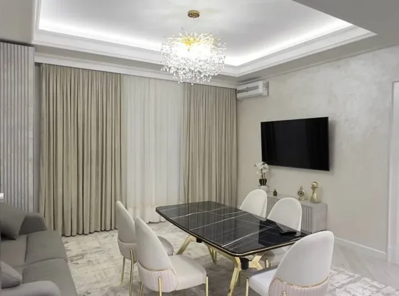 Квартира  в Ташкенте, Узбекистан