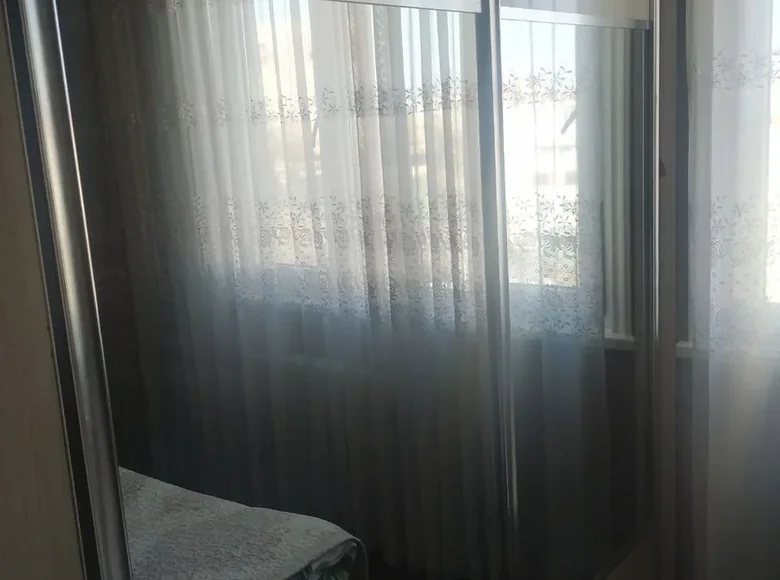 Kvartira 1 xona 38 m² Toshkentda