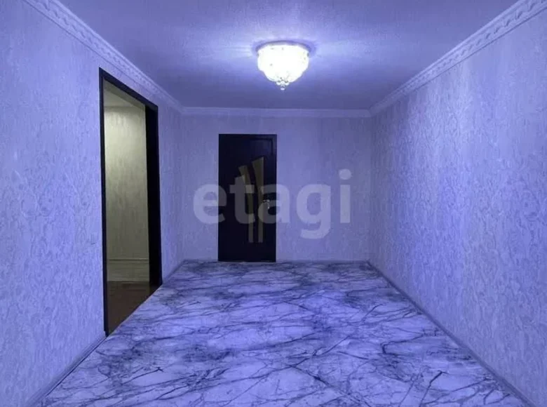 Kvartira 3 xonalar 48 m² Samarqandda