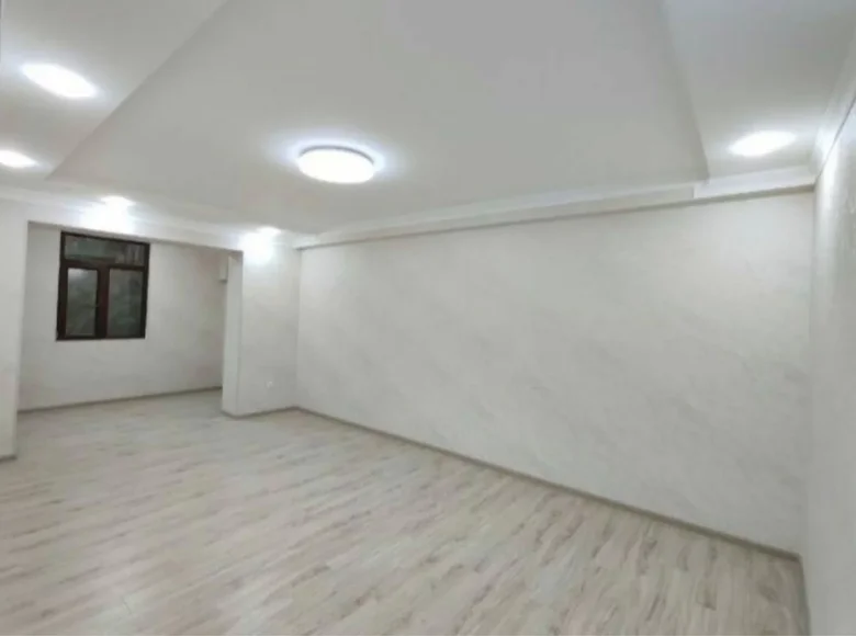 Kvartira 3 xonalar 65 m² Toshkentda