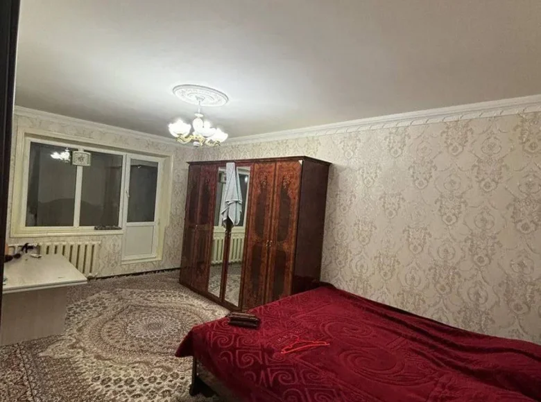 Kvartira 1 xona 33 m² Toshkentda