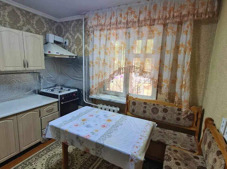 Квартира 2 комнаты 40 м² Ташкент, Узбекистан