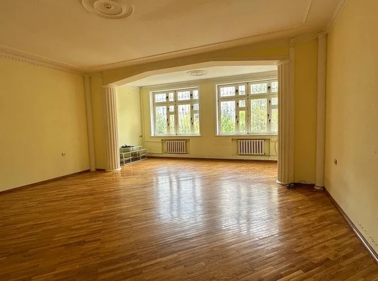 Квартира 4 комнаты 160 м² Ташкент, Узбекистан