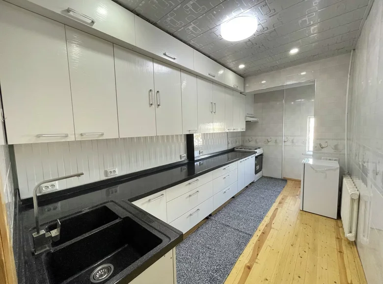 Квартира 3 комнаты 71 м² Ташкент, Узбекистан