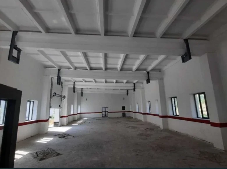 Аренда базы и складских помещений 2545 м² на участке 1,8 га  