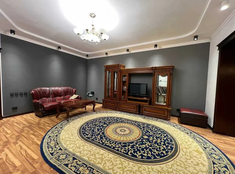 Квартира 3 комнаты 75 м² в Ташкенте, Узбекистан