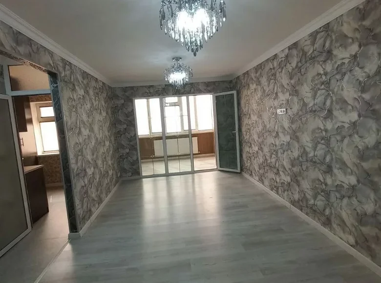 Kvartira 2 xonalar 60 m² Farg'onada