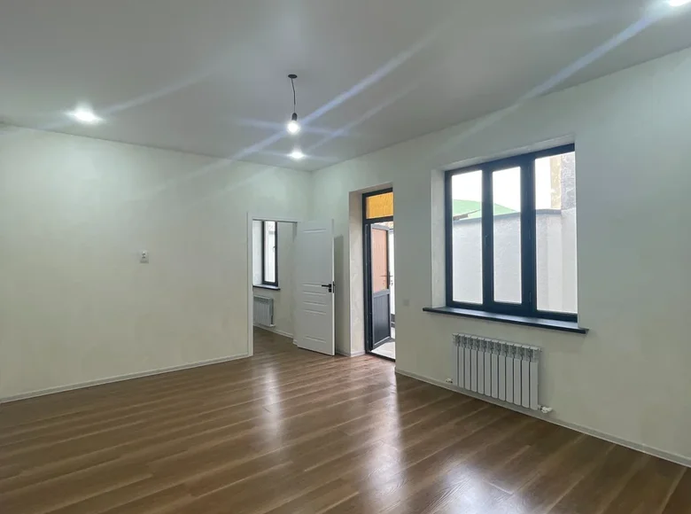 Коммерческое помещение 12 м² Ташкент, Узбекистан