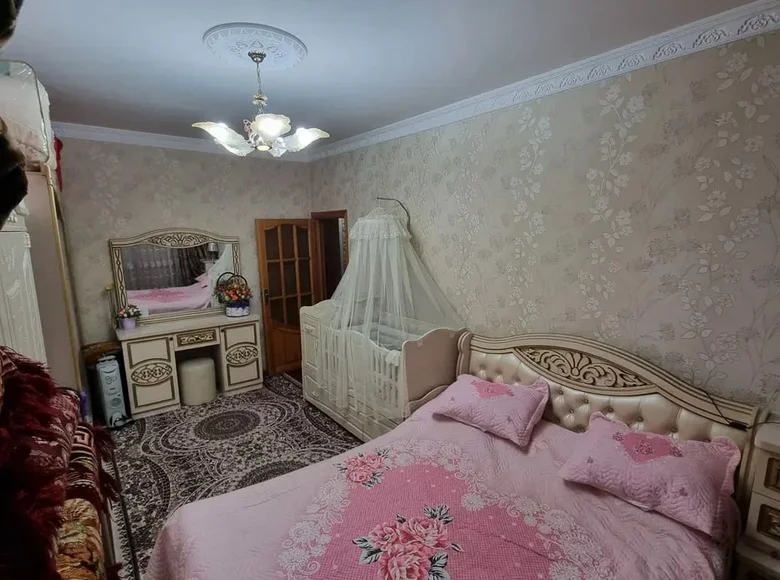 Kvartira 3 xonalar 78 m² Toshkentda