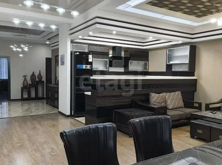 Kvartira 115 m² Toshkentda