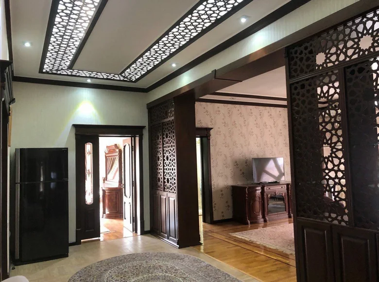 Новостройка 1 195 кв.м на 2 м этаже 5 ти этажного дома с подземный парковкой Ц-5 ул.Абдуллы Кадирий