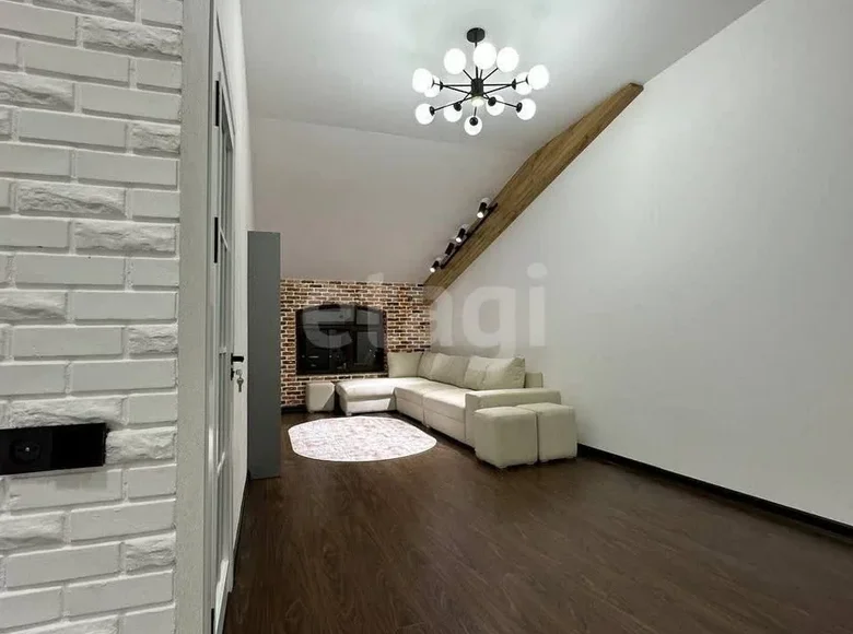 Kvartira 2 xonalar 53 m² Samarqandda