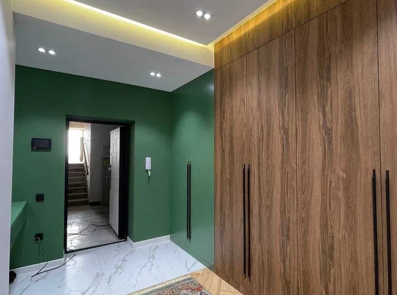 Kvartira 3 xonalar 87 m² Toshkentda