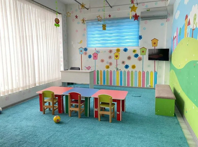 Tijorat 595 m² Toshkentda, Oʻzbekiston