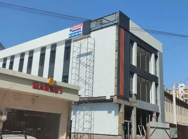 Коммерческое помещение 1 700 м² в Кухна Кумарык, Узбекистан