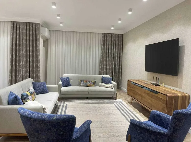 Квартира 3 комнаты 110 м² в Ташкенте, Узбекистан
