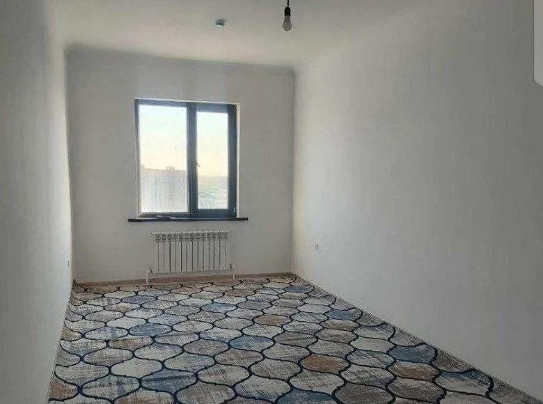 Квартира 2 комнаты 62 м² в Янгихаят, Узбекистан