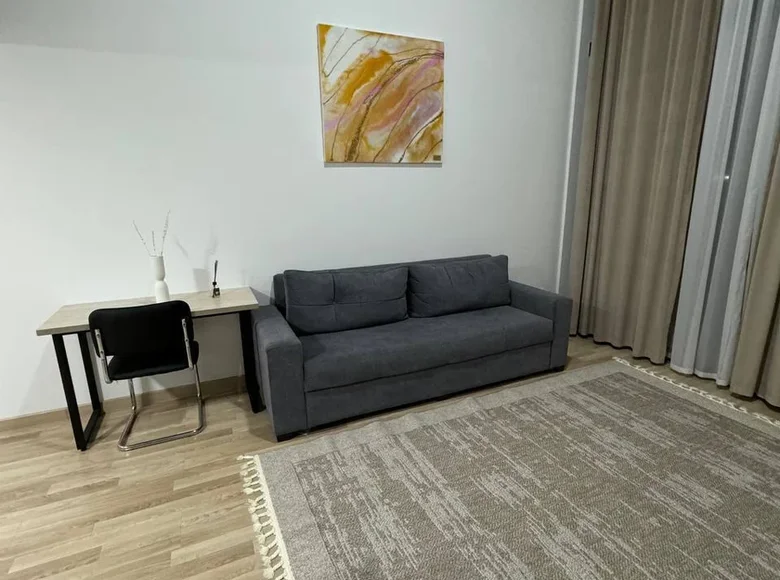 Kvartira 2 xonalar 44 m² Toshkentda