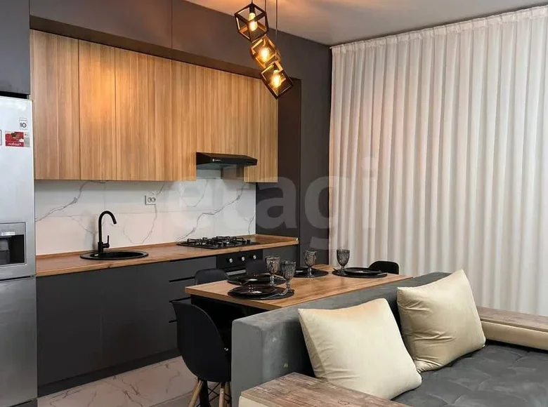 Kvartira 77 m² Toshkentda