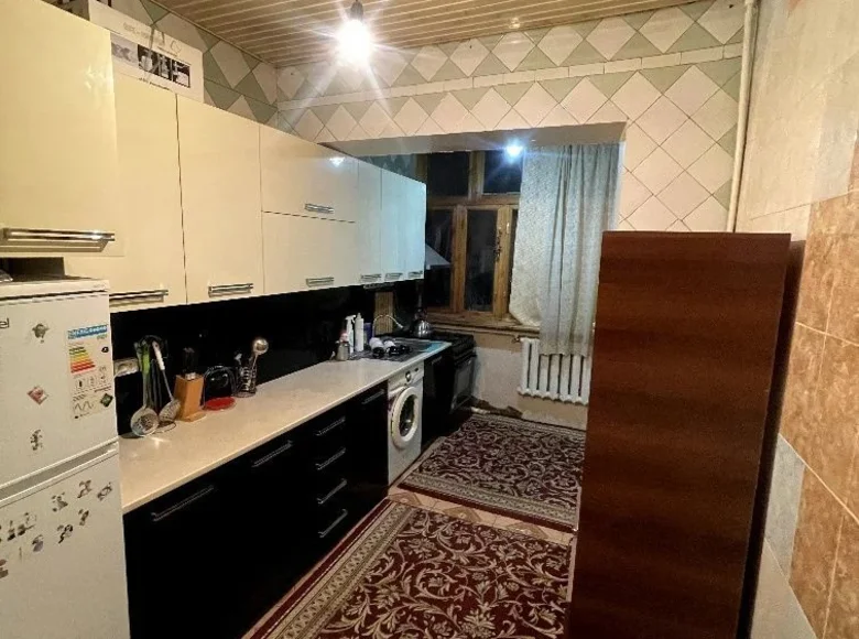 Kvartira 3 xonalar 75 m² Toshkentda