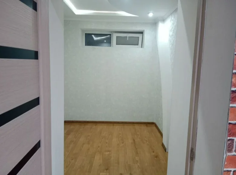 Kvartira 2 xonalar 61 m² Toshkentda