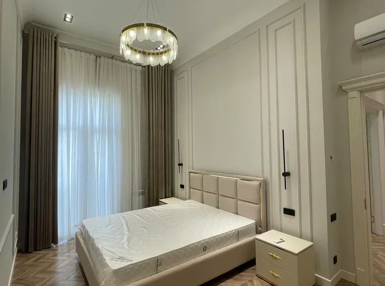 Kvartira 4 xonalar 115 m² Toshkentda