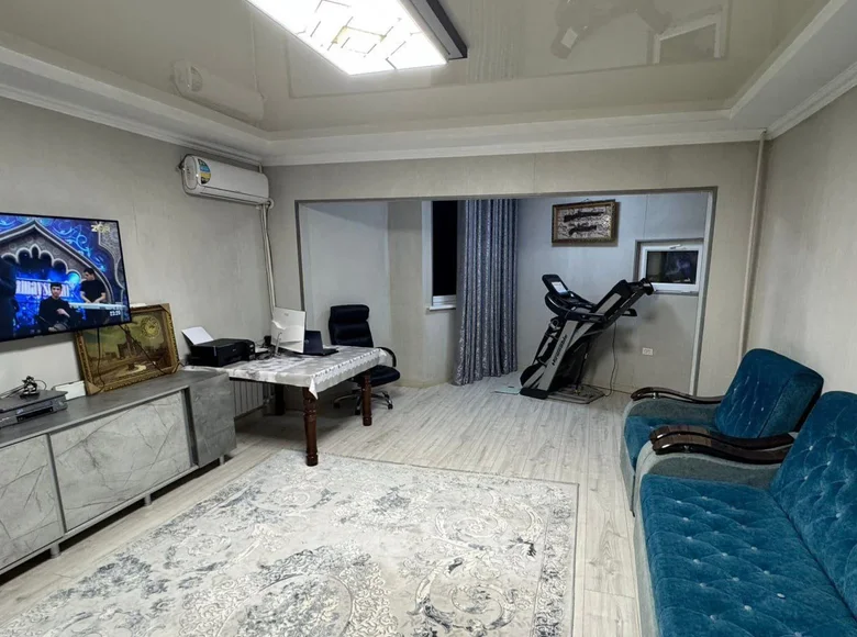 Kvartira 3 xonalar 75 m² Toshkentda