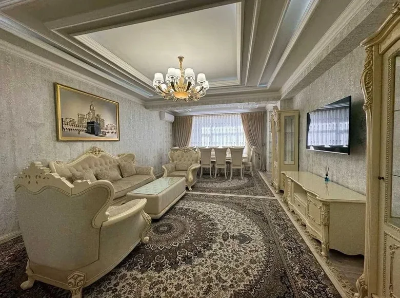 Квартира 2 комнаты 143 м² Ташкент, Узбекистан