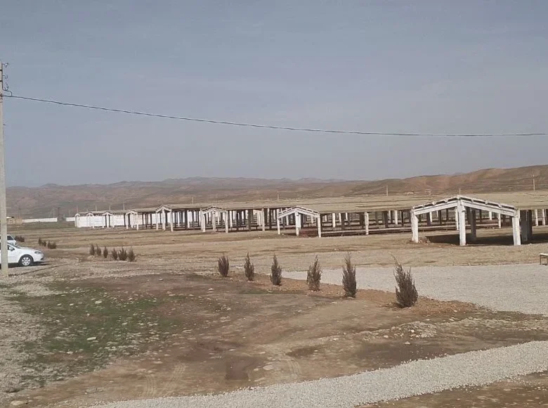 Mol,Dehqon bozori hamda parrandachilik va chorvachilik kompleksi hammasi birga sotiladi
