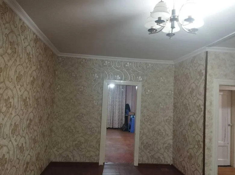 Kvartira 3 xonalar 70 m² Toshkentda