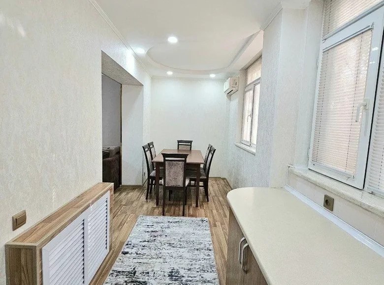 Квартира 2 комнаты 54 м² Ташкент, Узбекистан