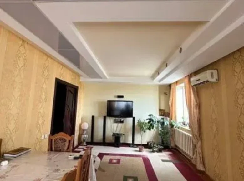 Kvartira 2 xonalar 66 m² Toshkentda