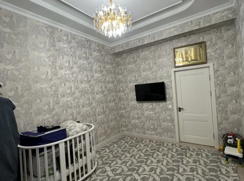 1 комнатная квартира, на метро чиланзар 15 мину