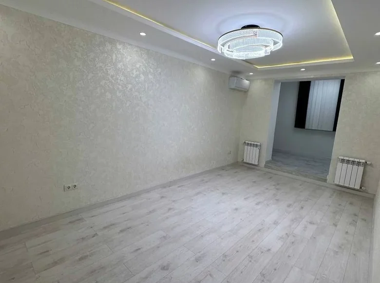 Kvartira 3 xonalar 70 m² Toshkentda