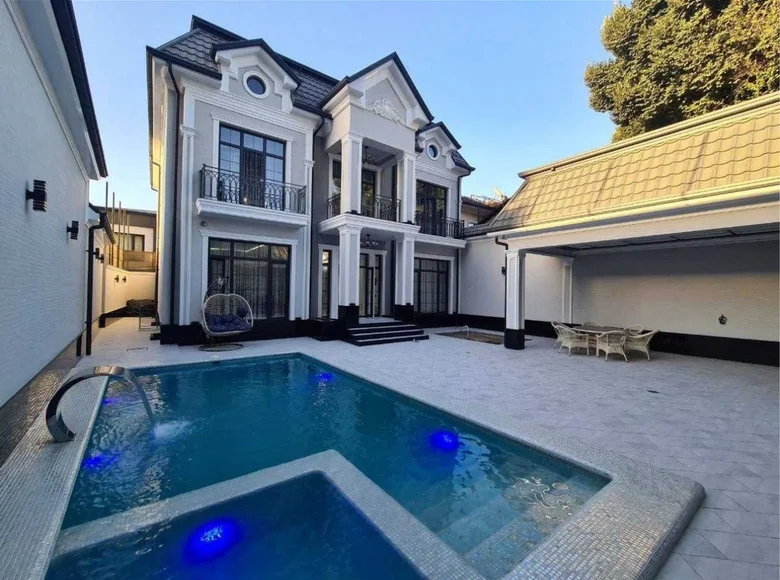 Дом 6 комнат 400 м² в Ташкенте, Узбекистан