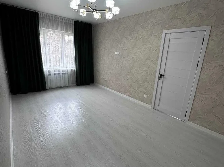 Kvartira 1 xona 42 m² in Shaykhontohur Tumani