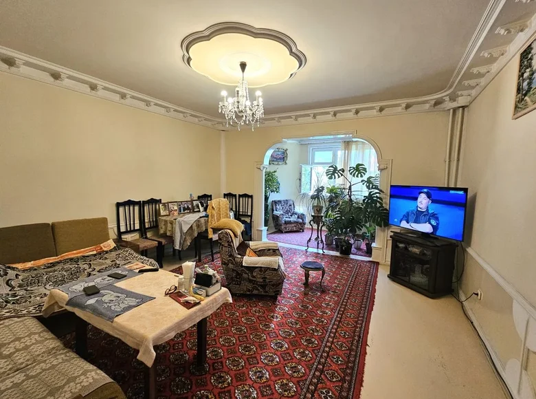 Kvartira 3 xonalar 103 m² Toshkentda